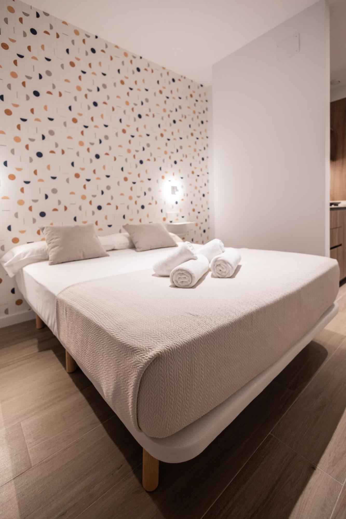 Yard Patraix By Concept Flats Hotel Valencia Exterior photo